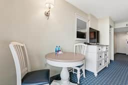 Compass Cove Resort 462