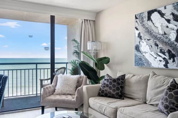 Coral Beach Resort 720