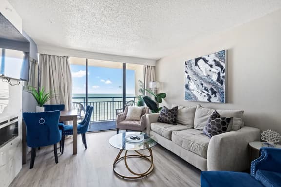Coral Beach Resort 720